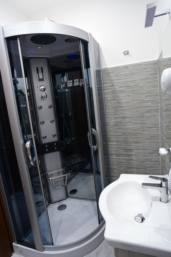 Royal Termini Hotel Rome Exterior photo